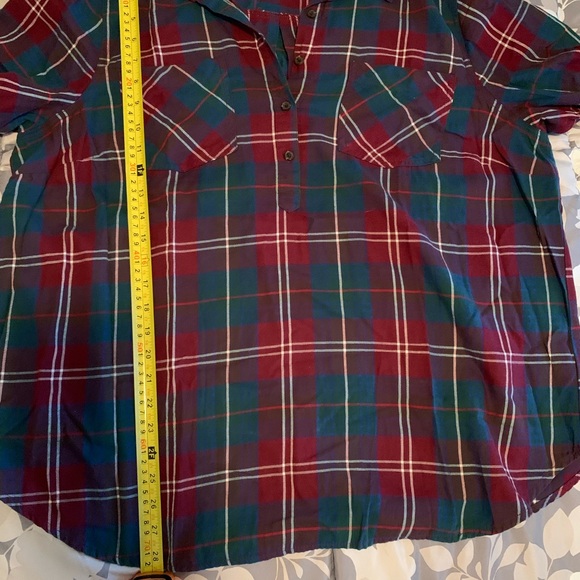 Old Navy flannel shirt 2X - Picture 3 of 3